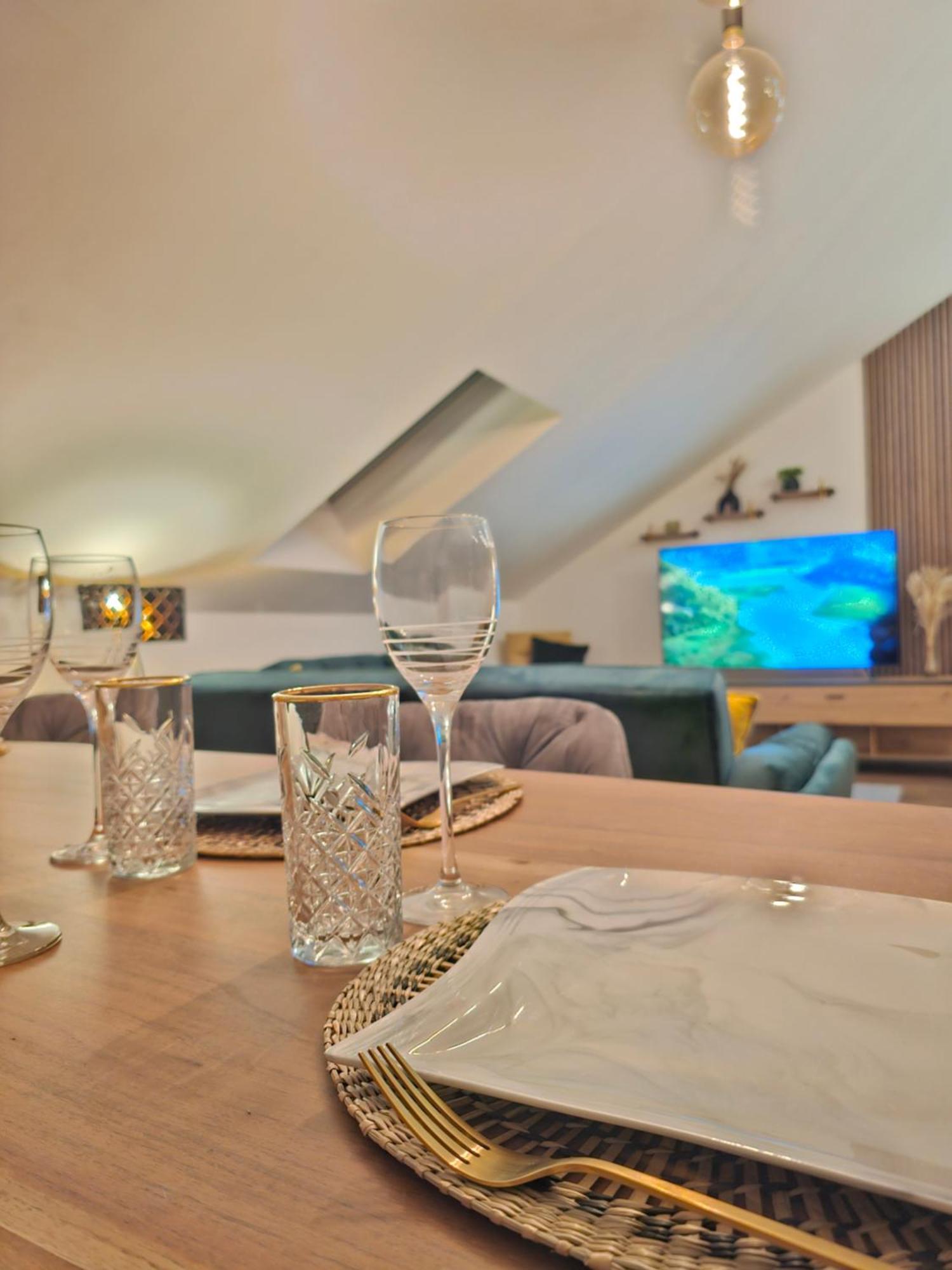 Apartmán Design-Penthouse I 90Qm I Europapark 20 Min I Boxspring I Nespresso I Parking Lahr  Exteriér fotografie